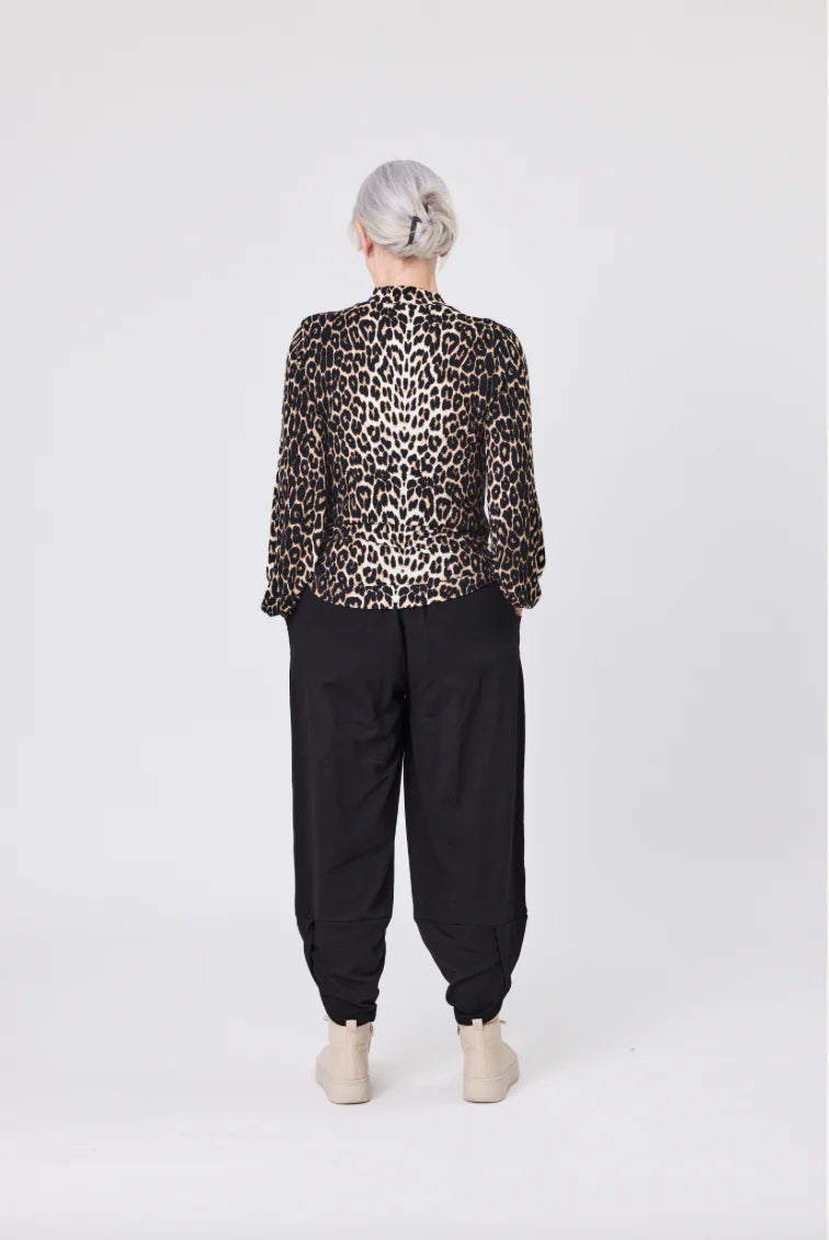 Lemon Tree Lenore Pant in Black