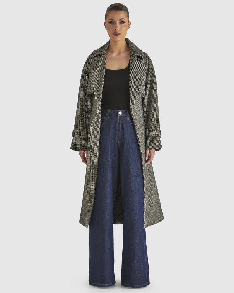Fate+Becker Charmer Trench Coat Black/Cream