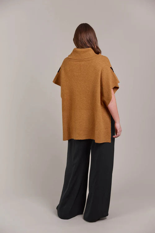 Eb & Ive Avino Poncho Tobacco