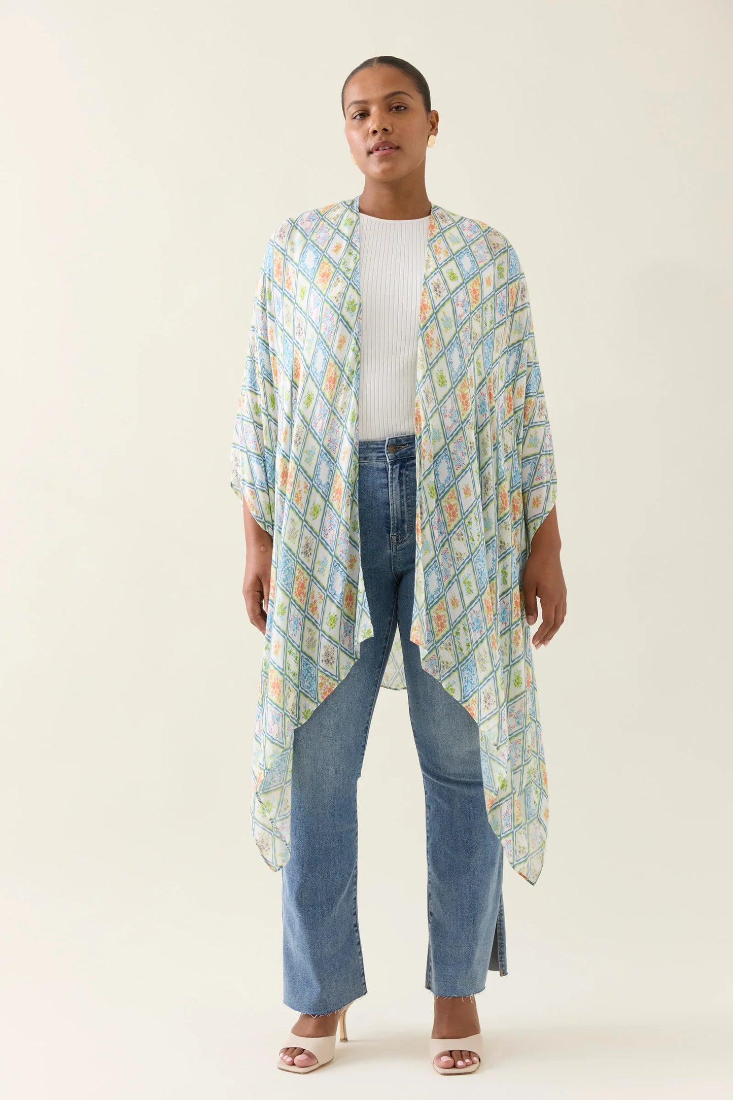 Isle of Mine Ingrid Cape-Tile OS