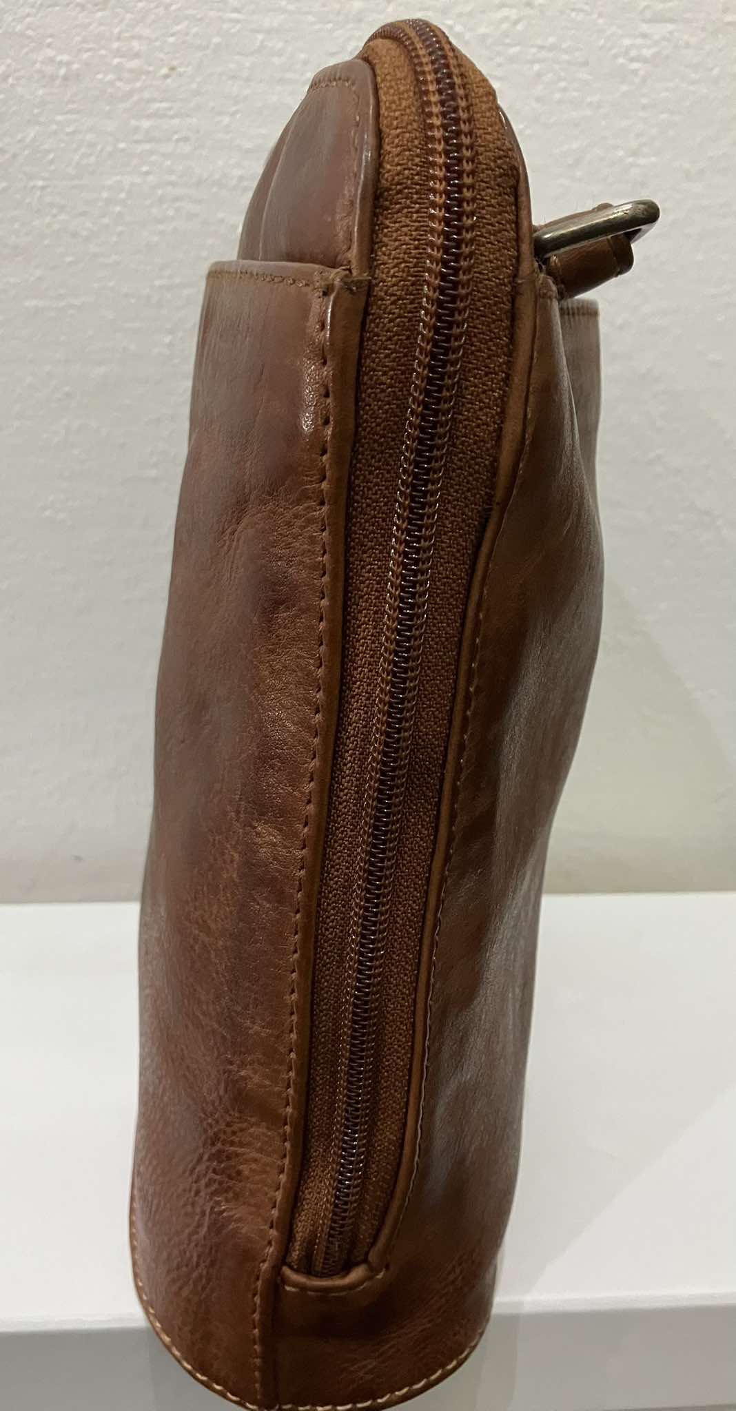 Baron Paris Leather Handbag Cognac