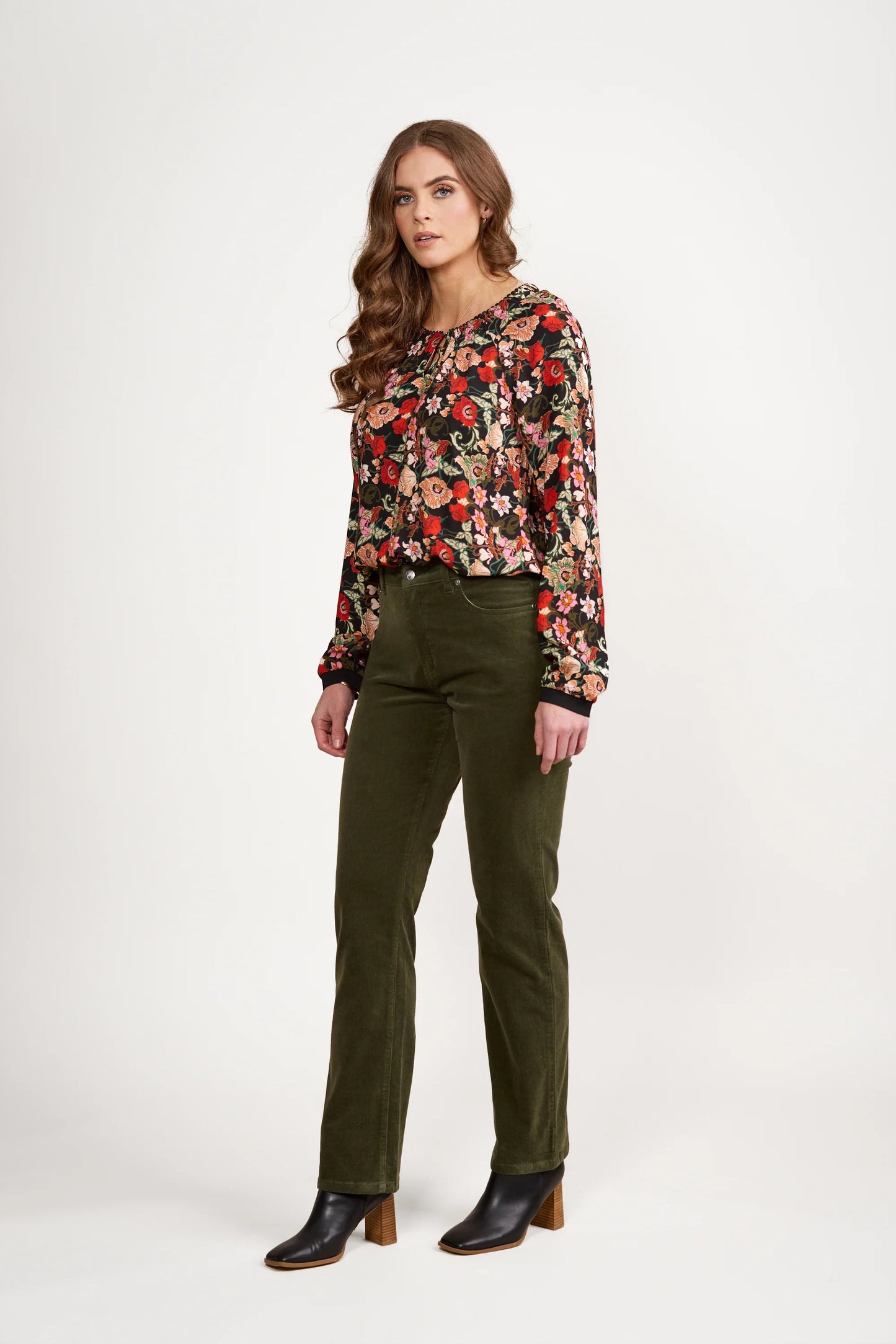 Vassalli Full Length Pinwhale Cord Pant Deep Sage