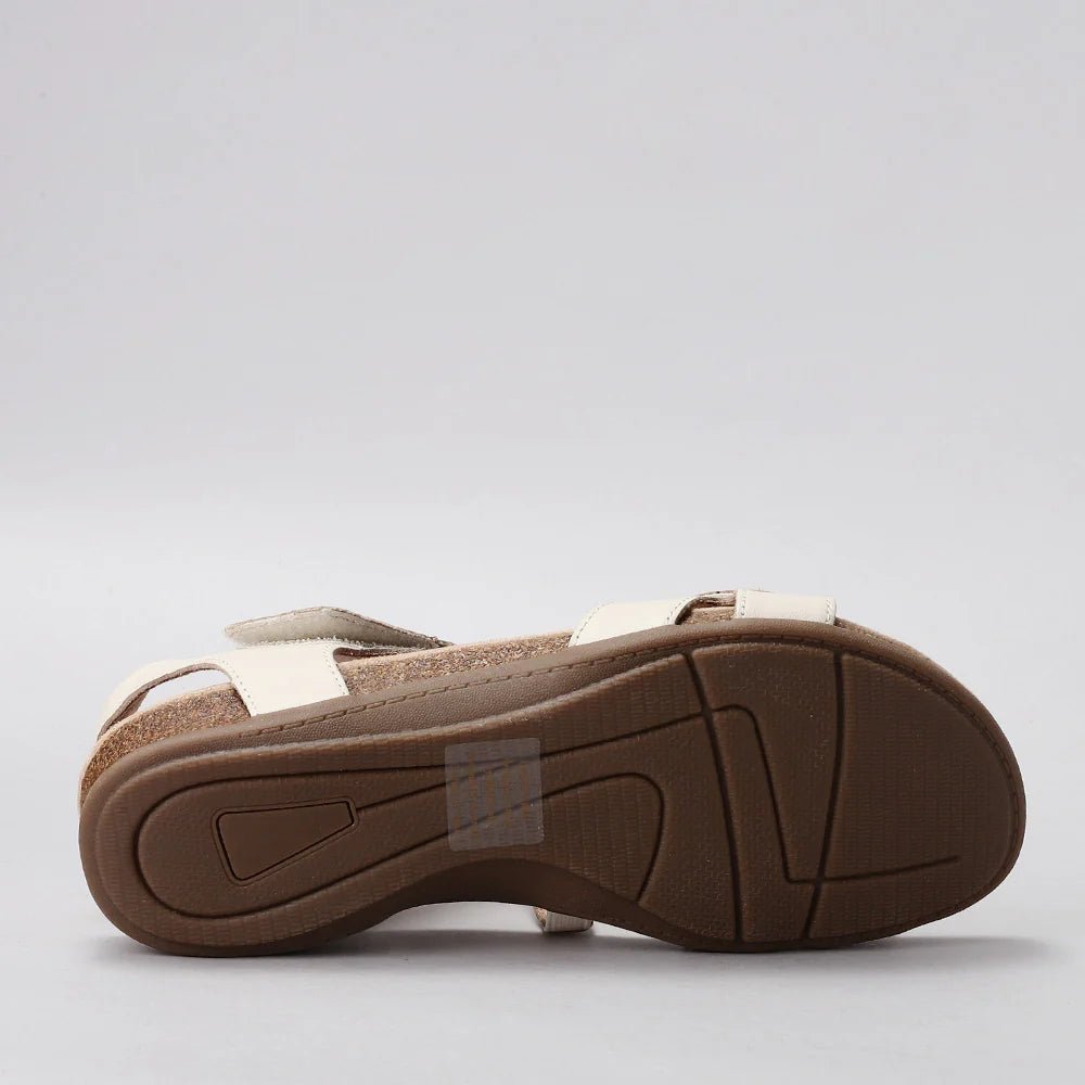 CC Resorts Ferro Beige