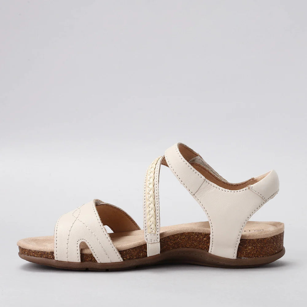 CC Resorts Ferro Beige