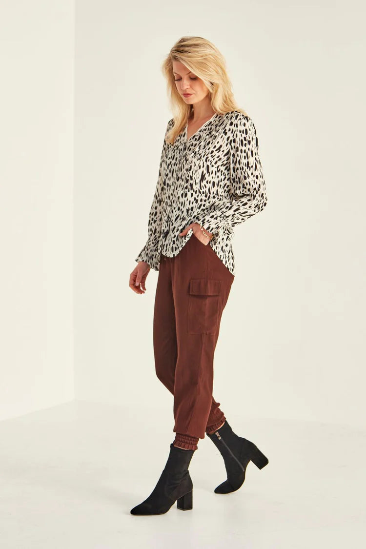 Lemon Tree Design Leah Pant Chocolate