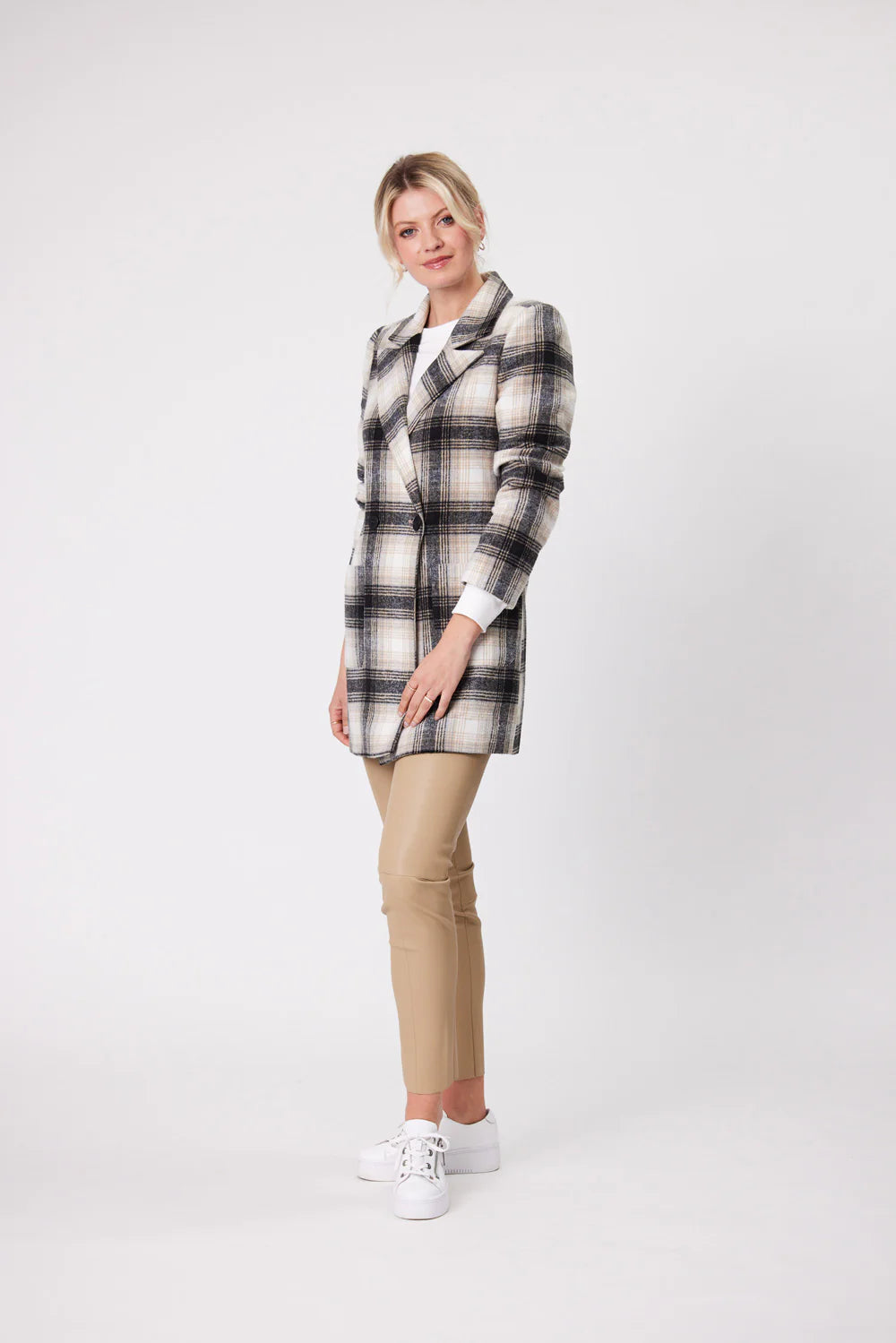 Lemon Tree Jenny Coat Neutral