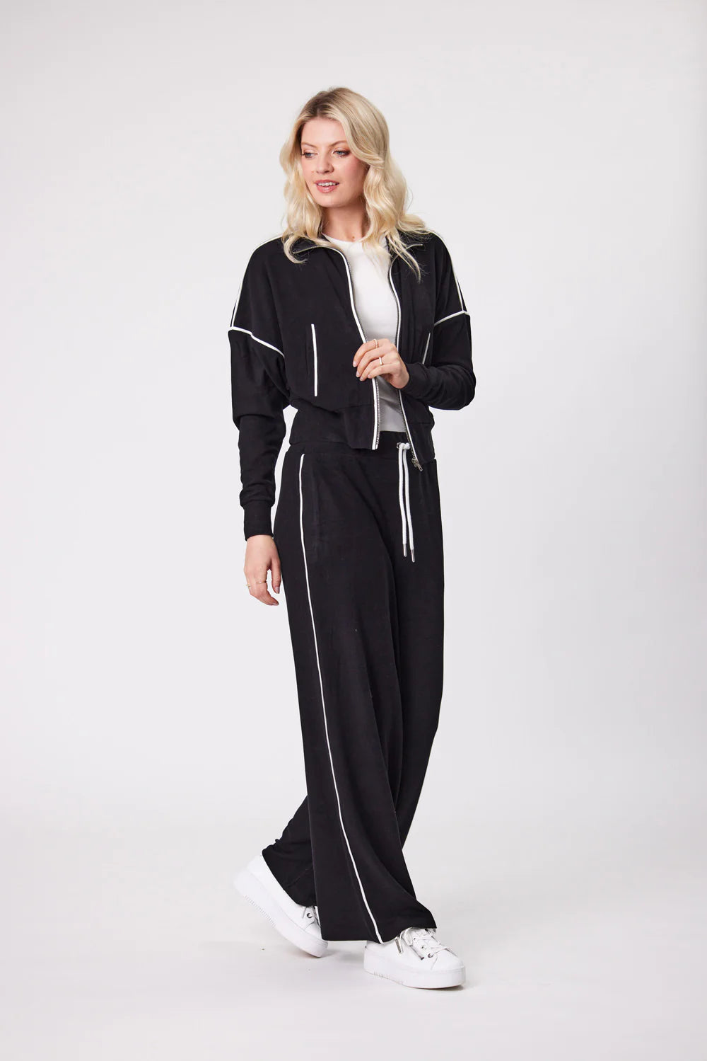 Lemon Tree Adda Jacket Black