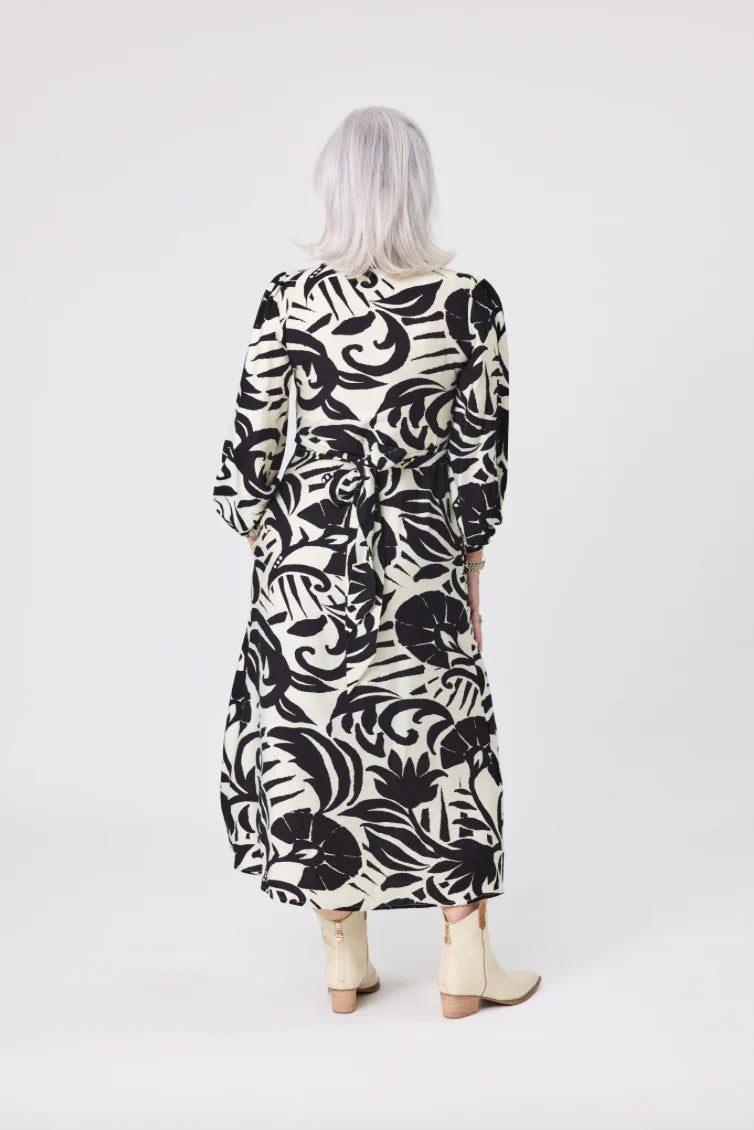 Lemon Tree Sabrina Dress Black Print