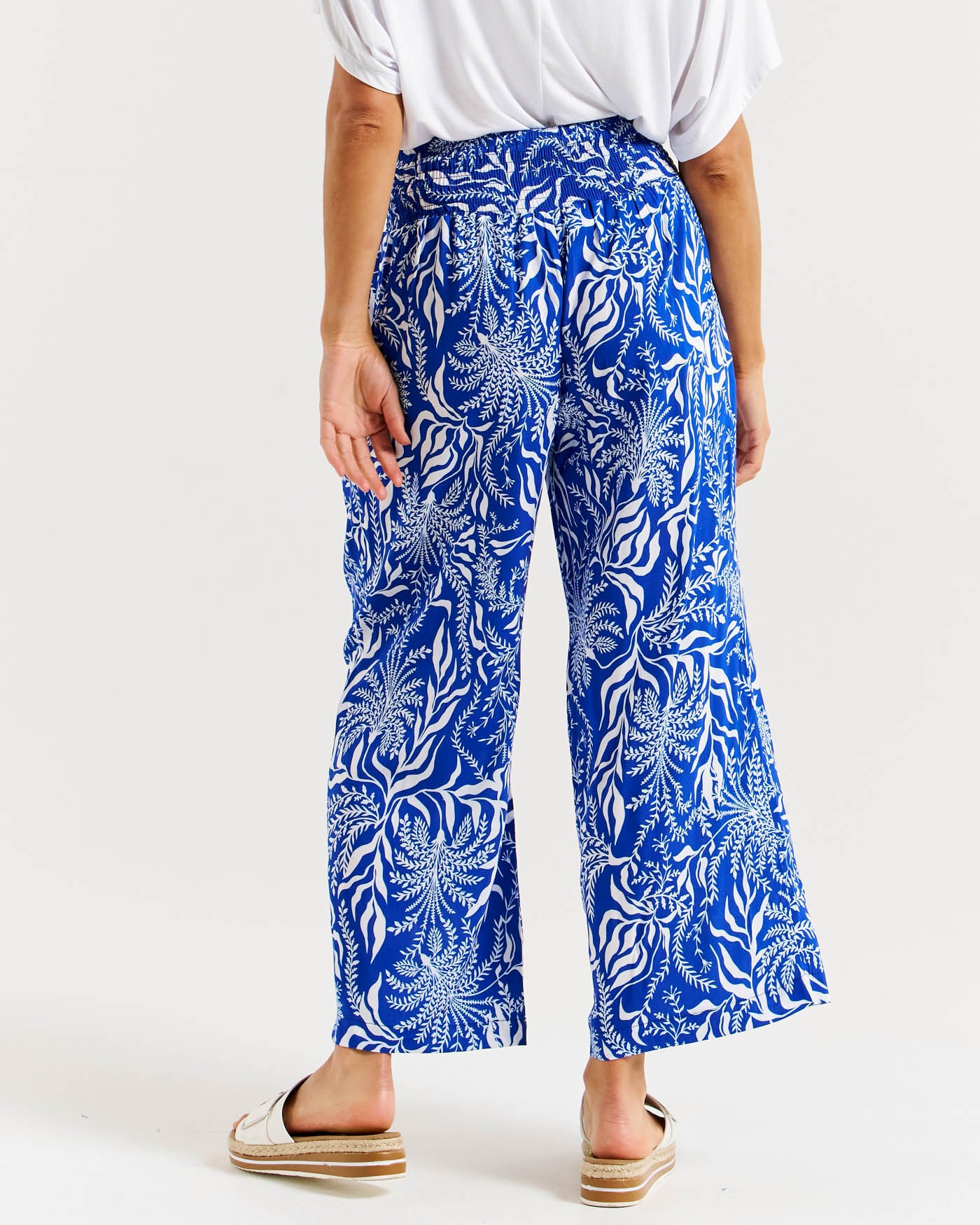 Betty Basics Cyrus Pants Havana Print