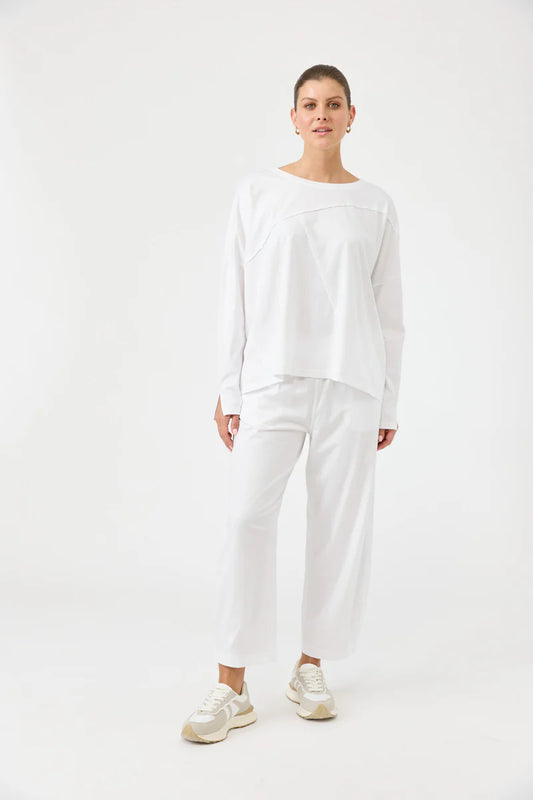 Studio Traveller LS Top White