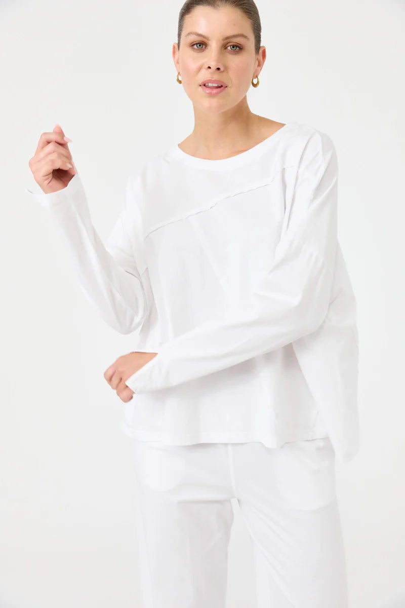 Studio Traveller LS Top White