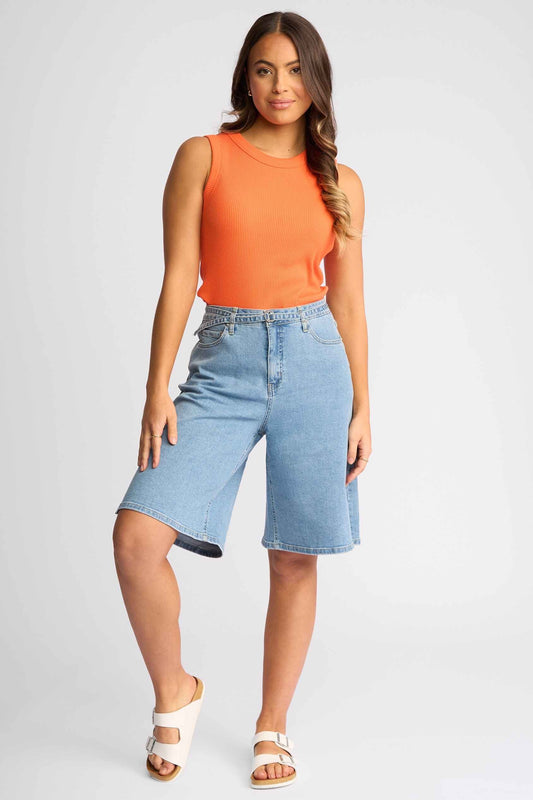 Knewe Zuri Short Light Wash Denim