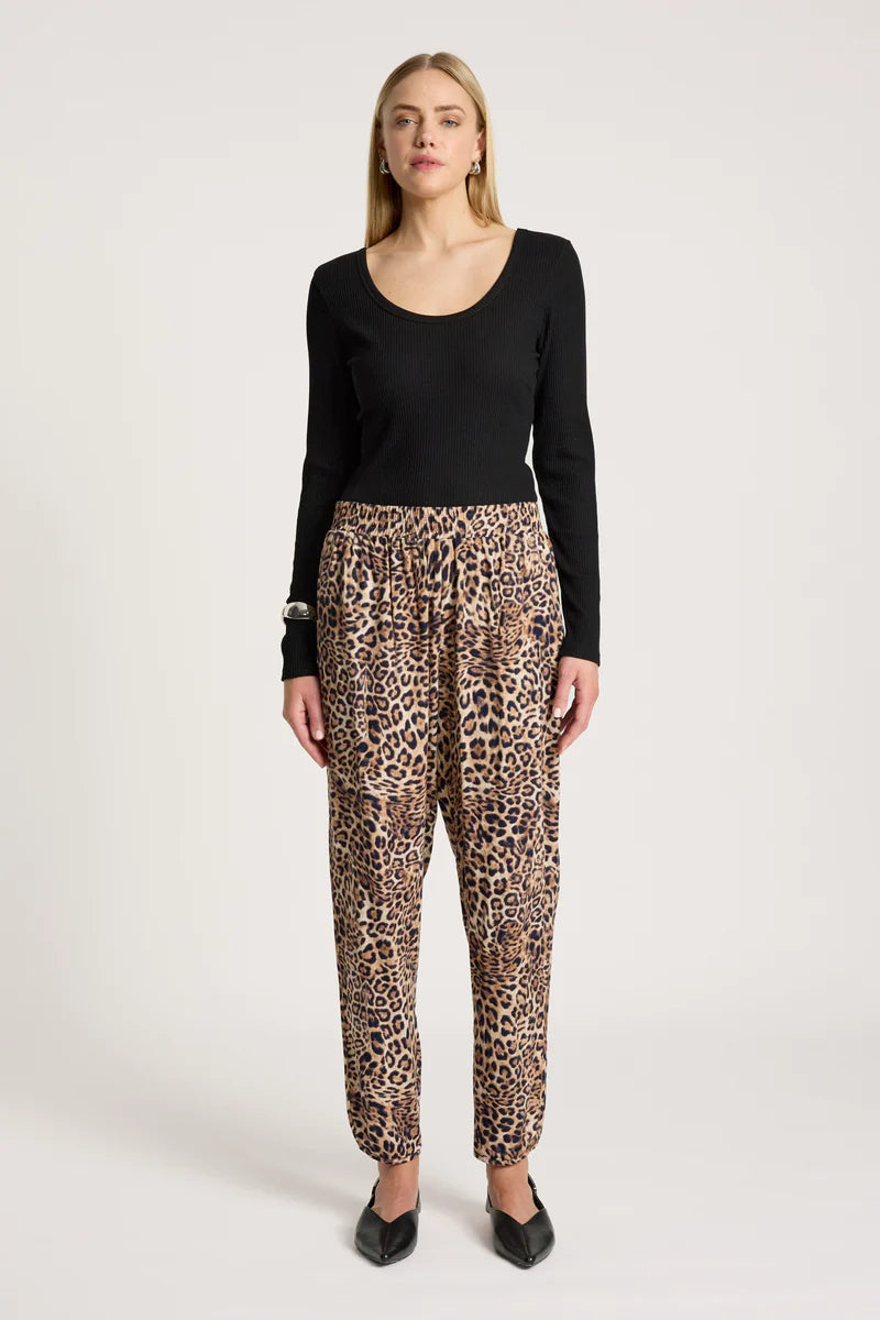 Eb + Ive Bajau Pant- Nomad