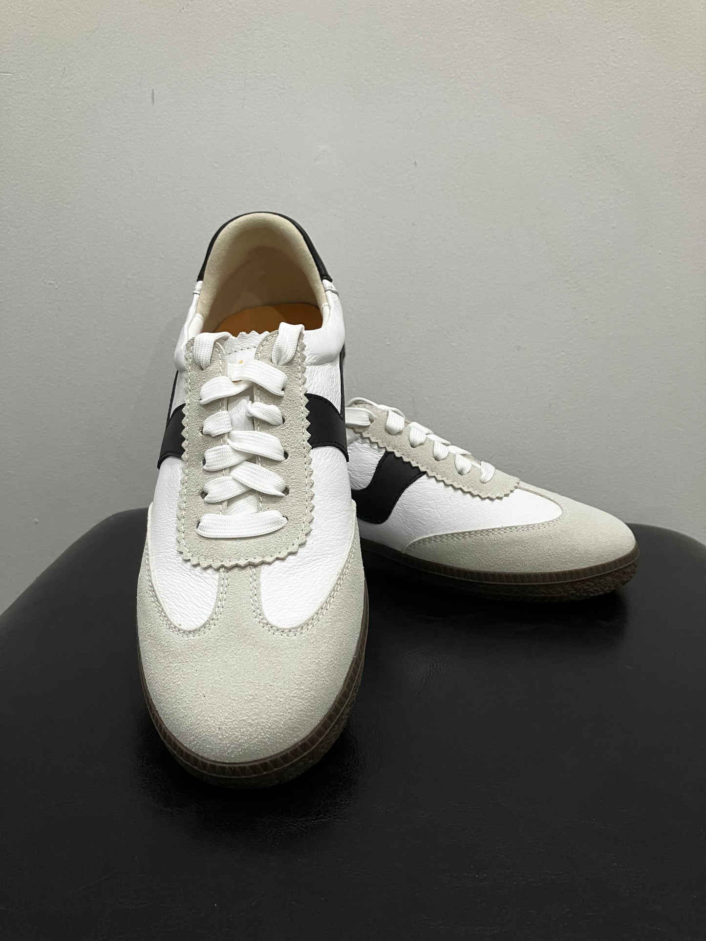 Gelato Staton White/Black Sneaker