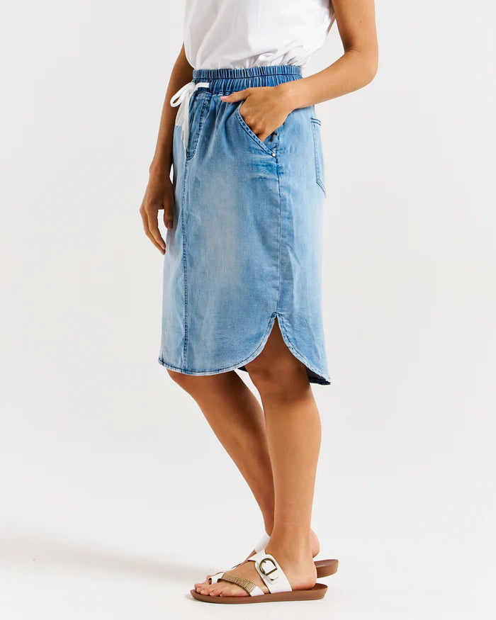 Betty Basics Alina Denim Skirt Denim Blue