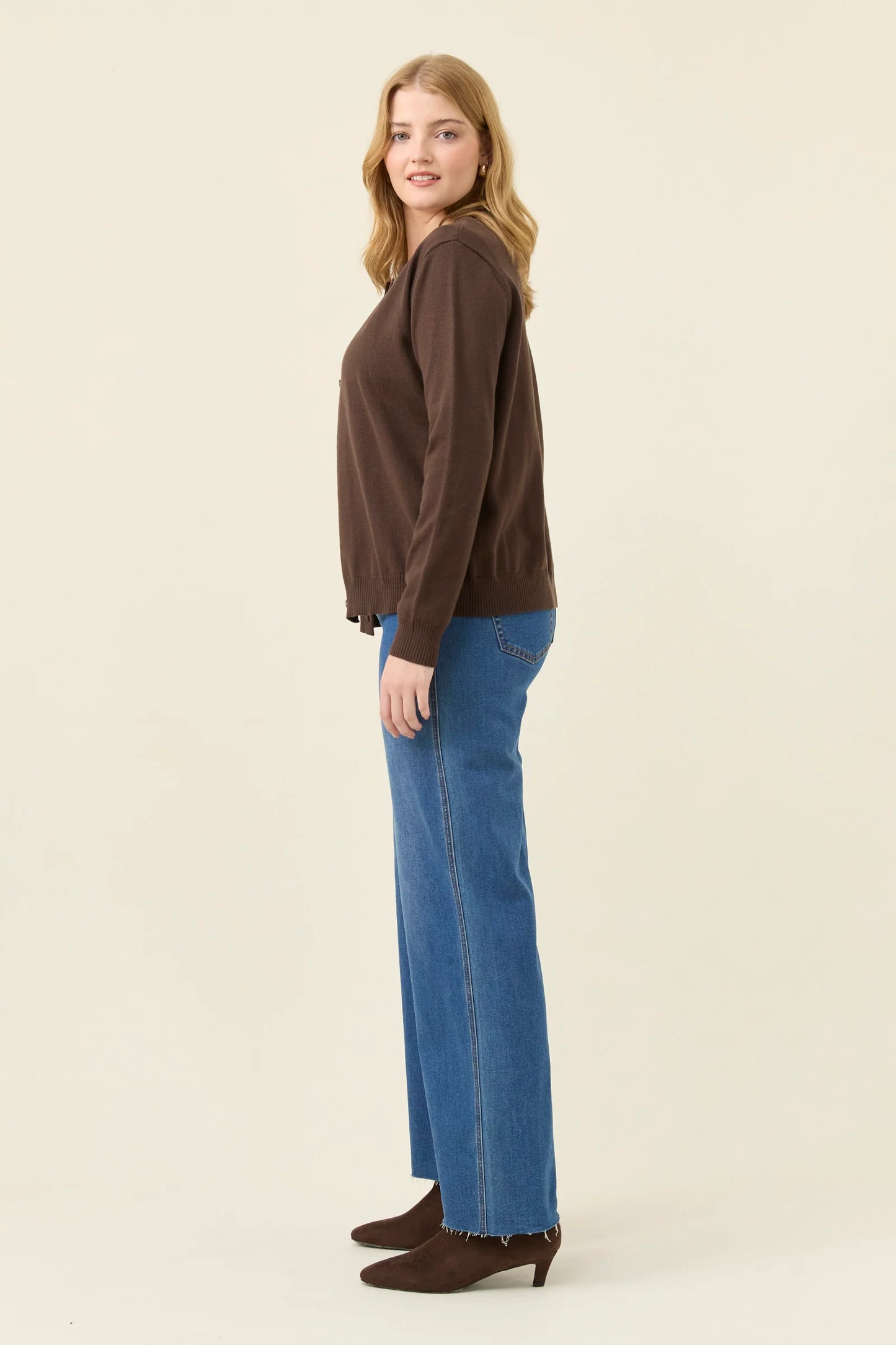 Isle of Mine Darby Cardigan Chocolate