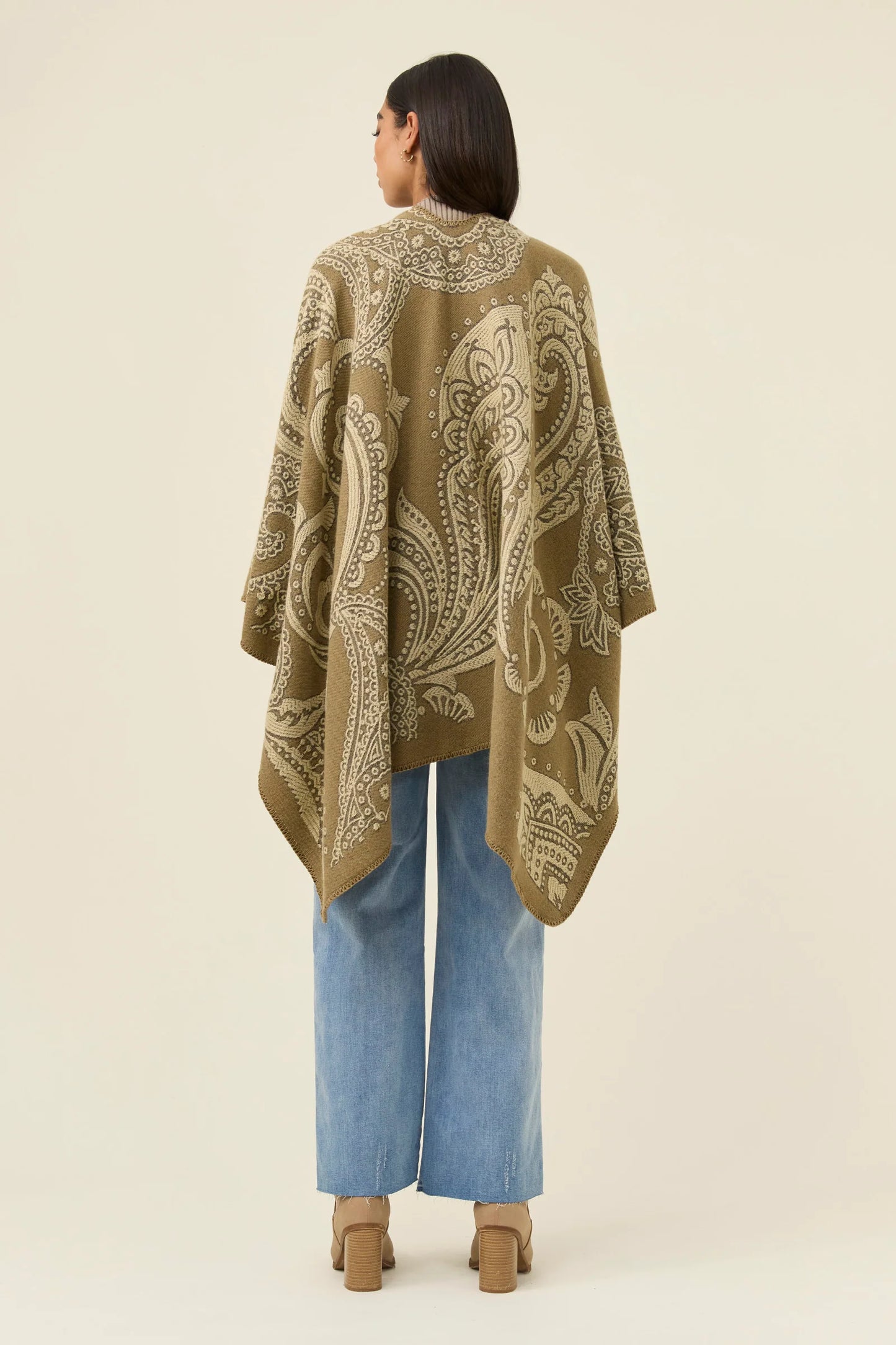 Isle of Mine Lucia Cape- Stone Paisley