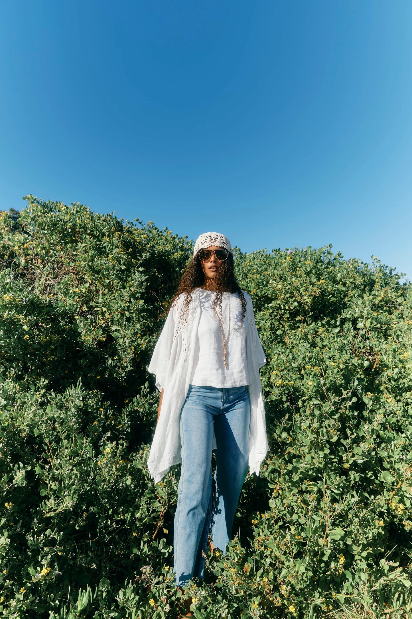 Isle of Mine Elodie Cape White OS