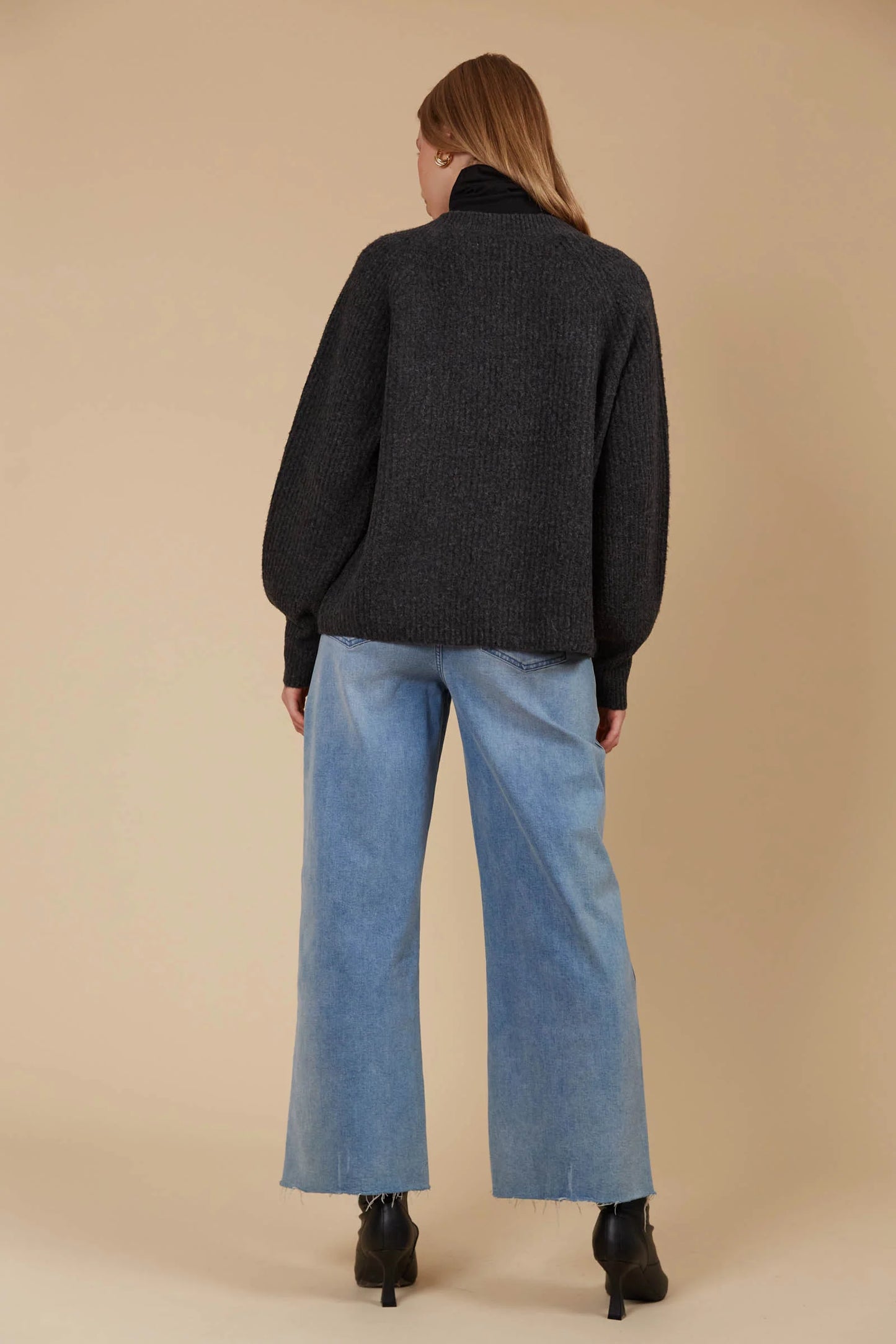 Isle of Mine Miru Cardi Ash