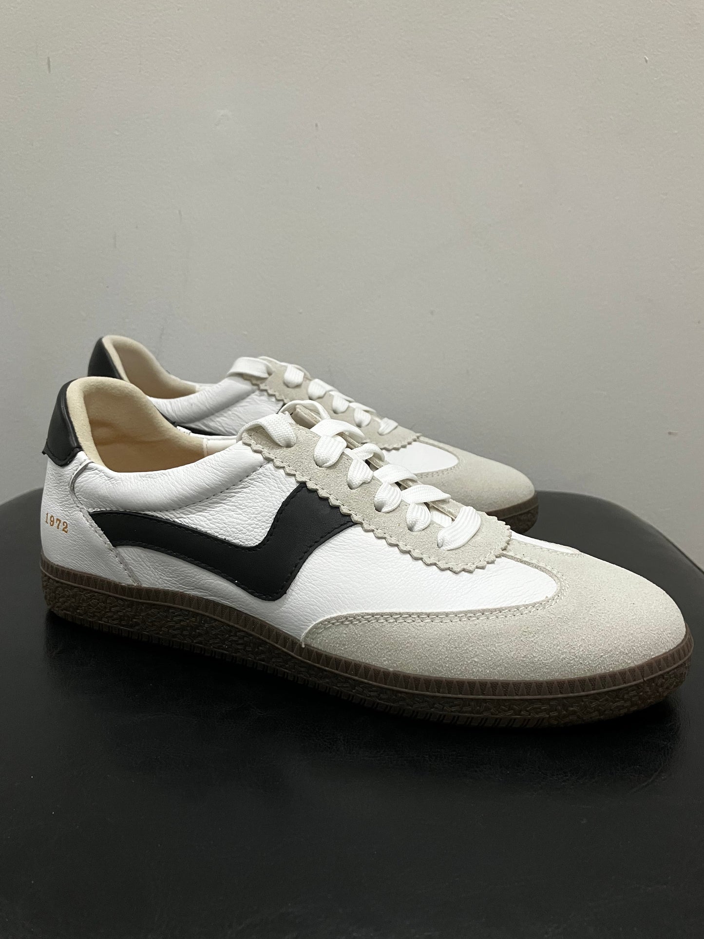 Gelato Staton White/Black Sneaker