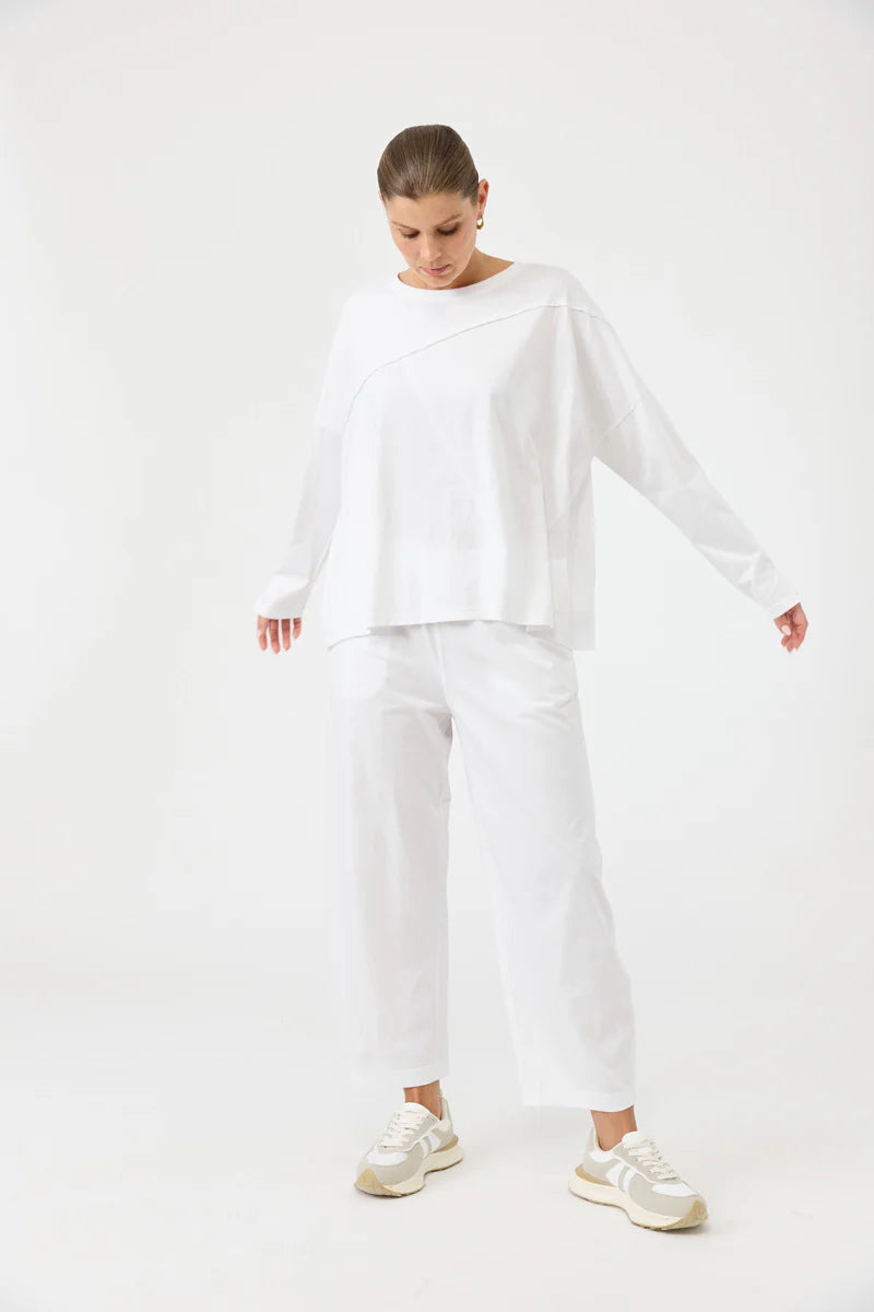 Studio Traveller LS Top White