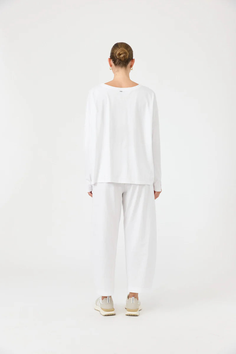 Studio Traveller LS Top White
