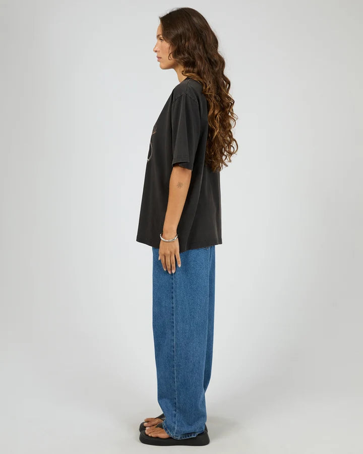 Silent Theory Shadow Oversized Tee Washed Black