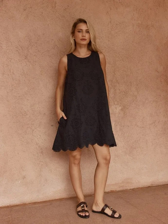 Sass Mavis Shift Dress Black