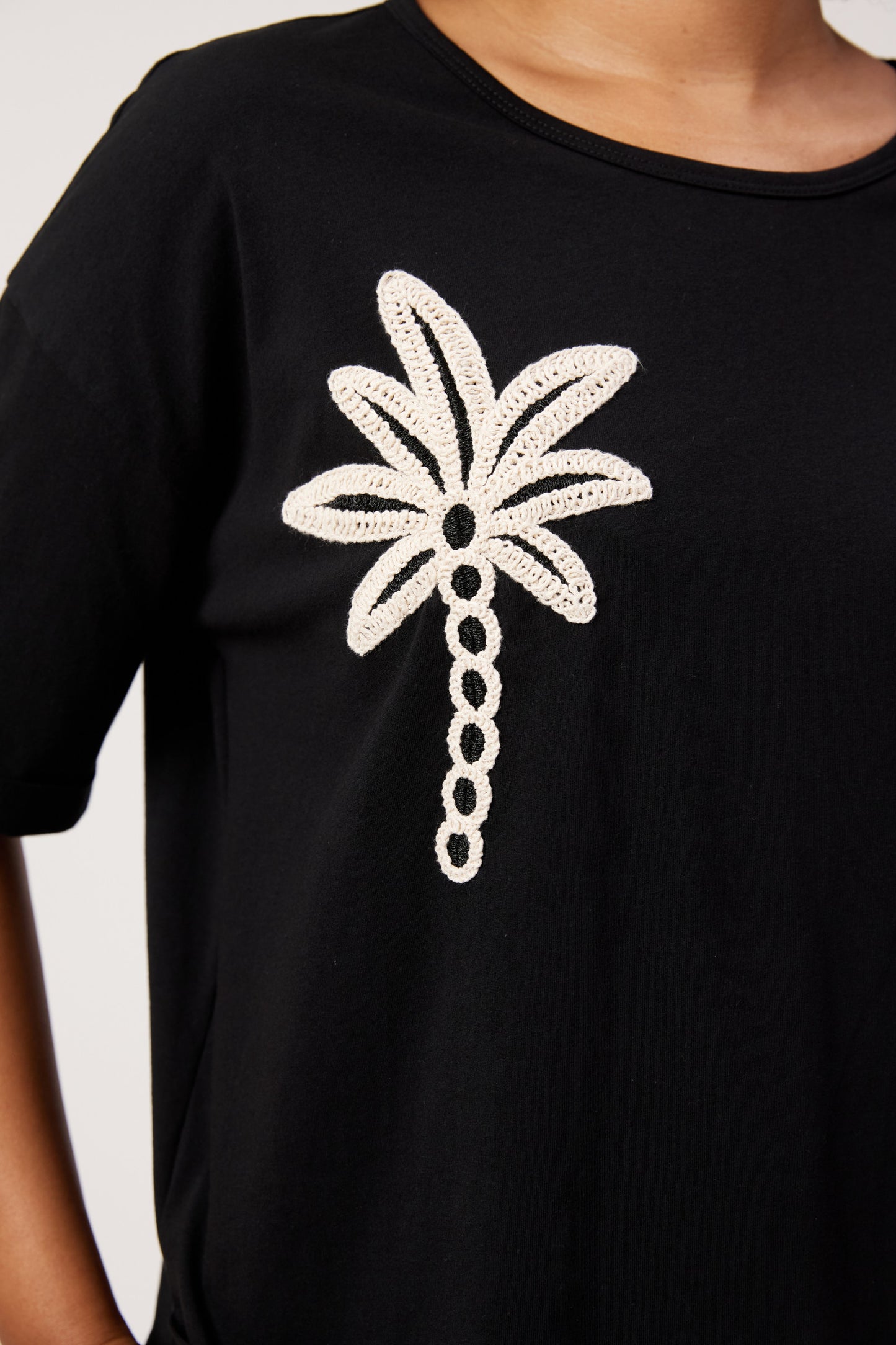 Haven Zambezi Tshirt Black