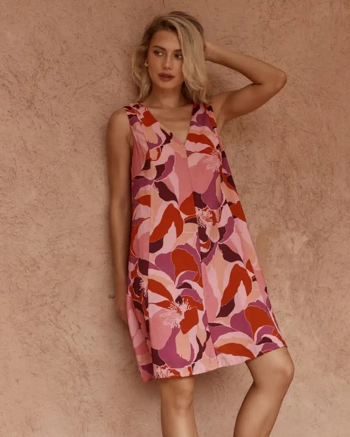 Sass Allie Seamed Swing Dress Peony Print