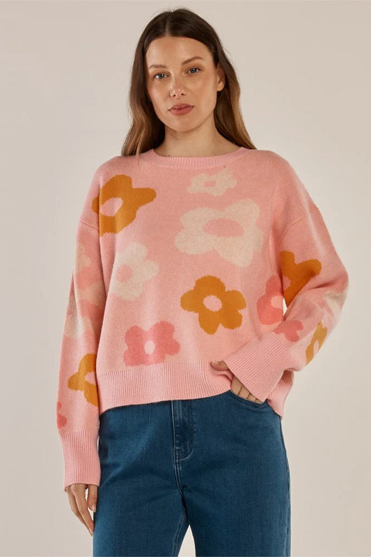 Betty Basics Leonie Knit Sweater Jacquard Flowers Pink
