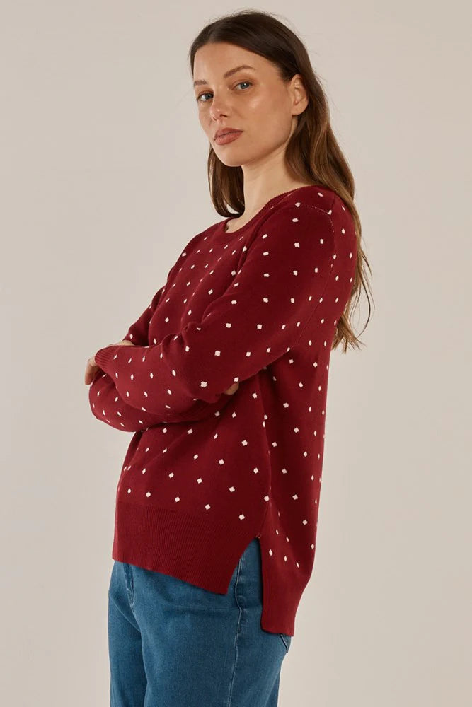 Betty Basic Louis Sweater Burgandy Jacquard Red