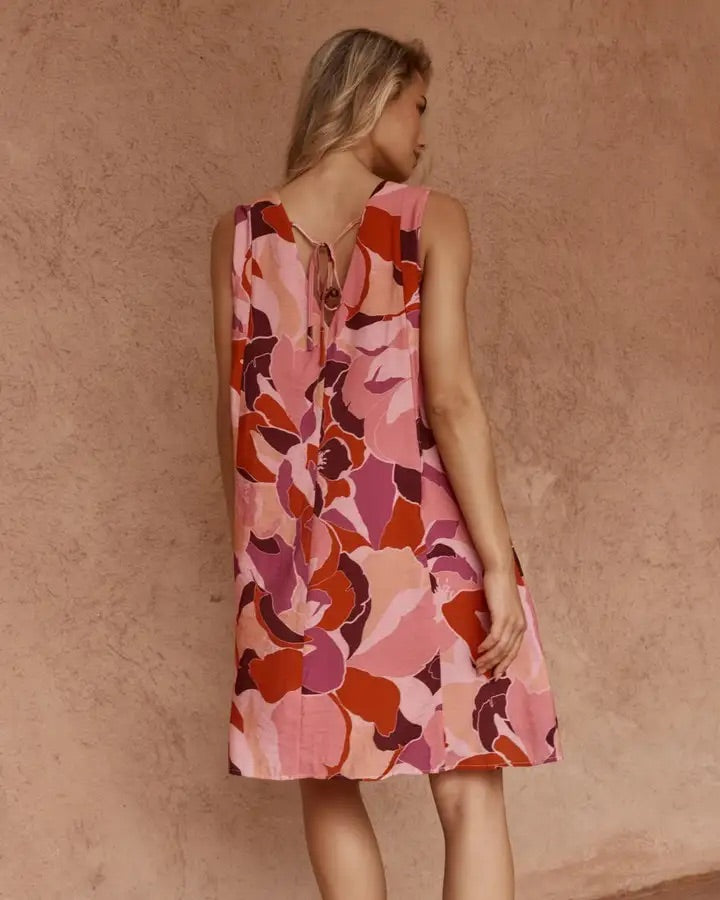 Sass Allie Seamed Swing Dress Peony Print