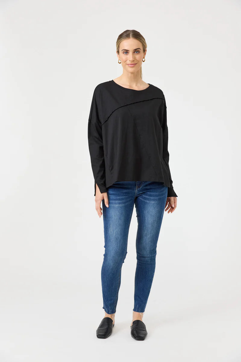Studio Traveller LS Top Black