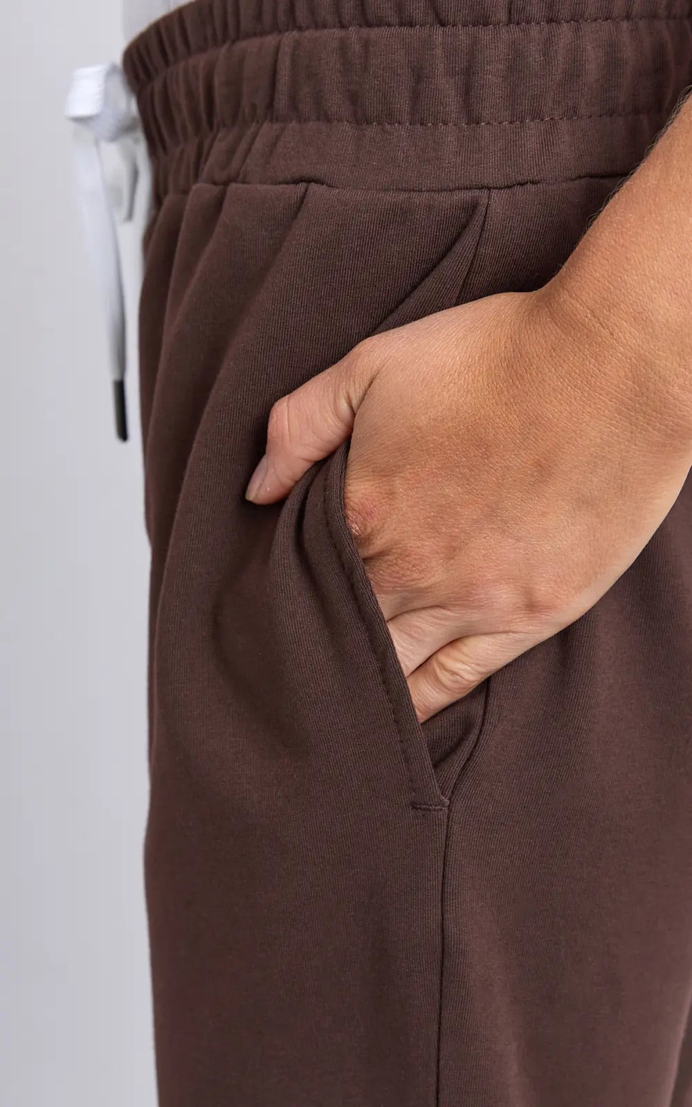 Elm The Lobby Pant Coffee