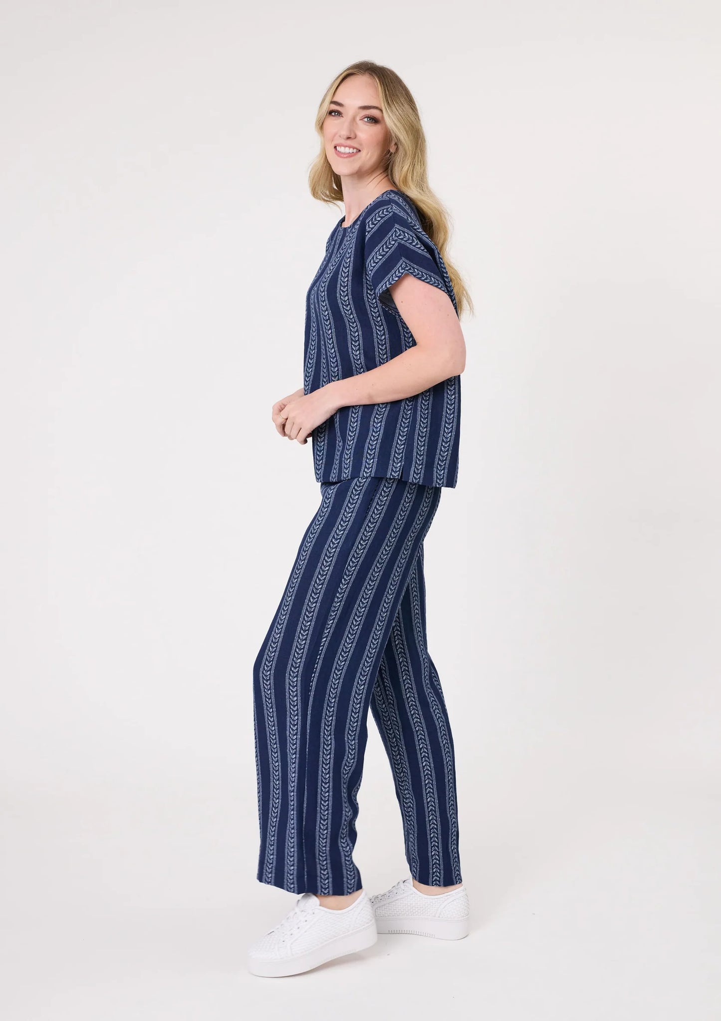 Lemon Tree Melani Top Navy Print