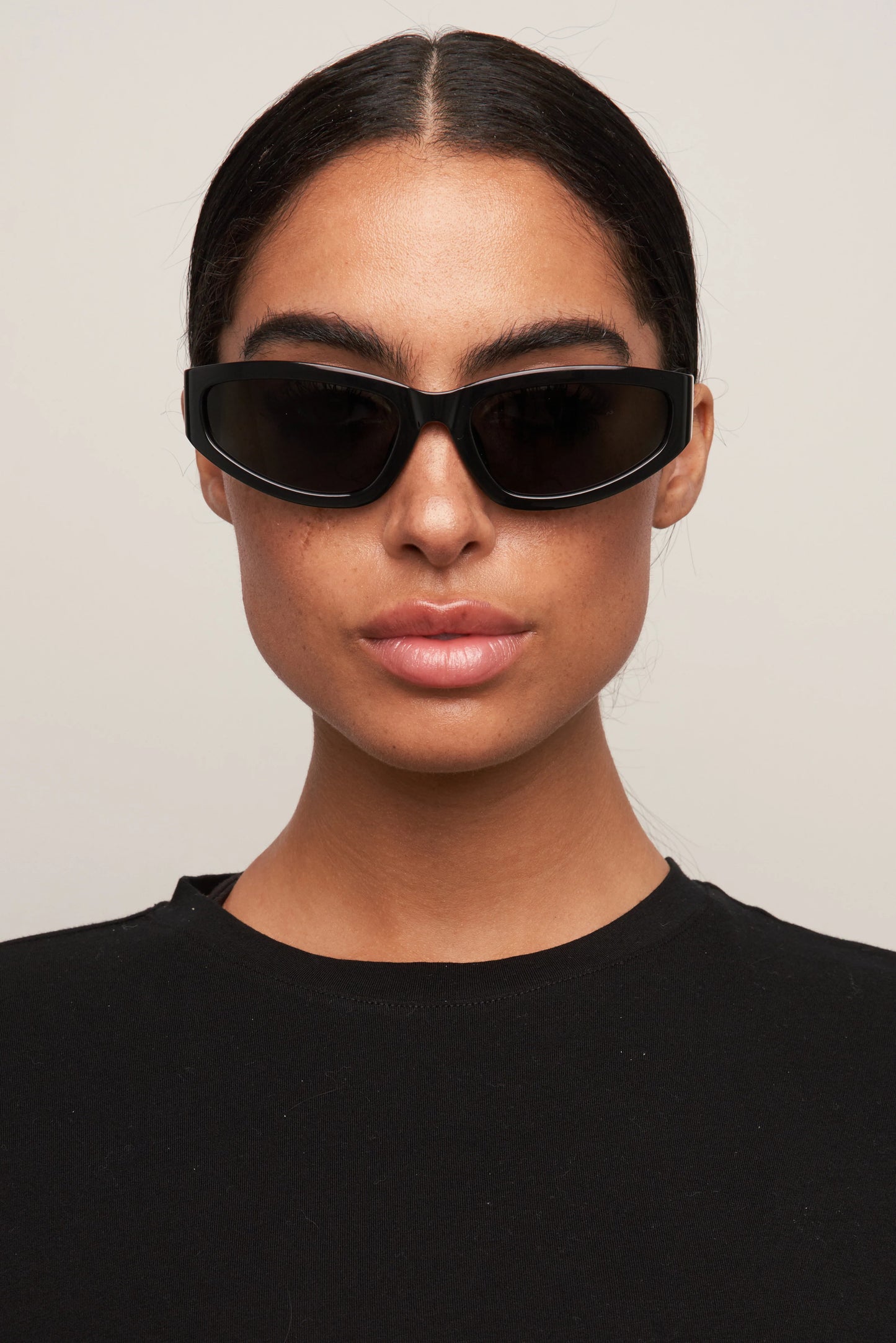 Otra Raci Black/Smoke sunglasses