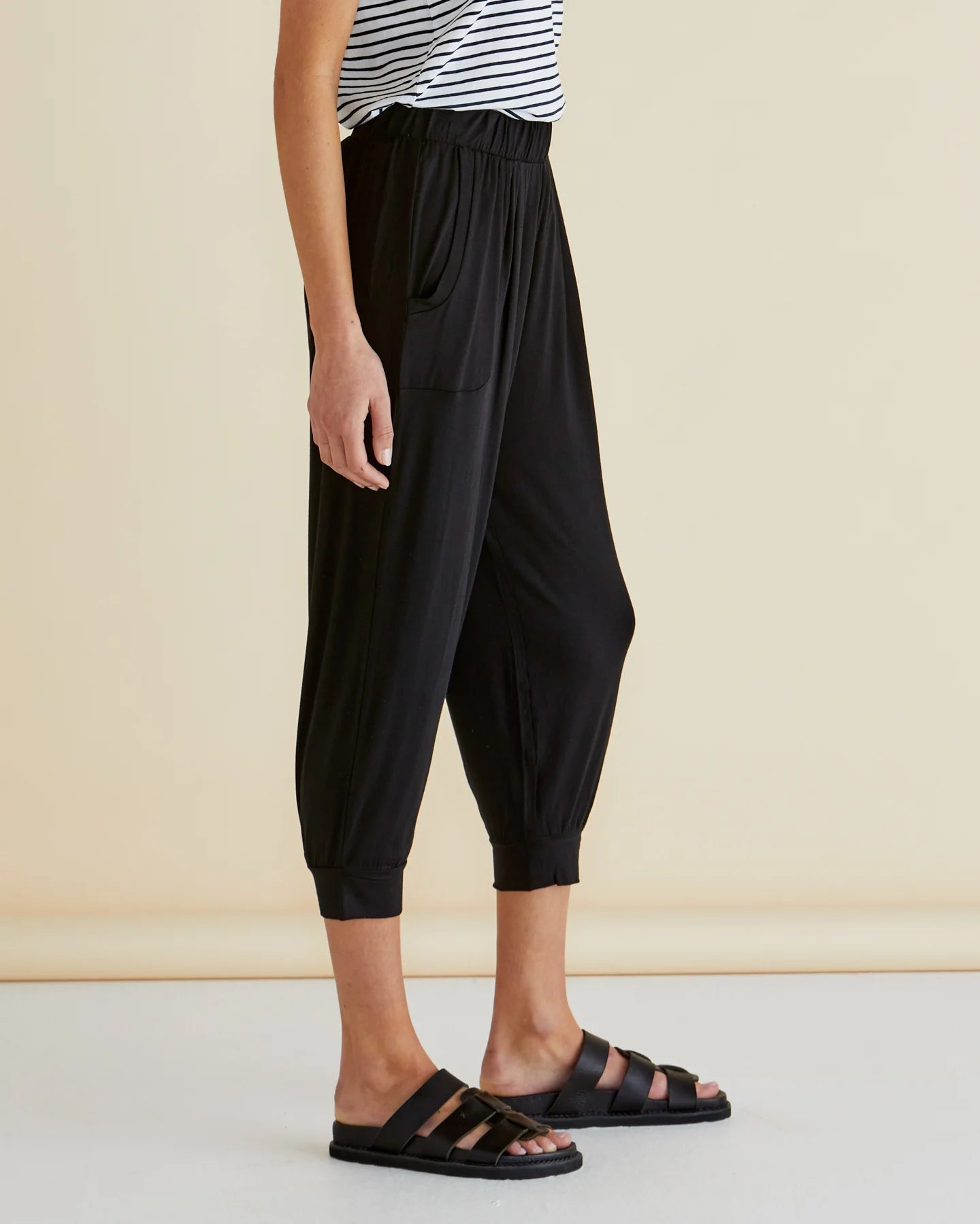 Betty basics Tokyo 3/4 Pant Black