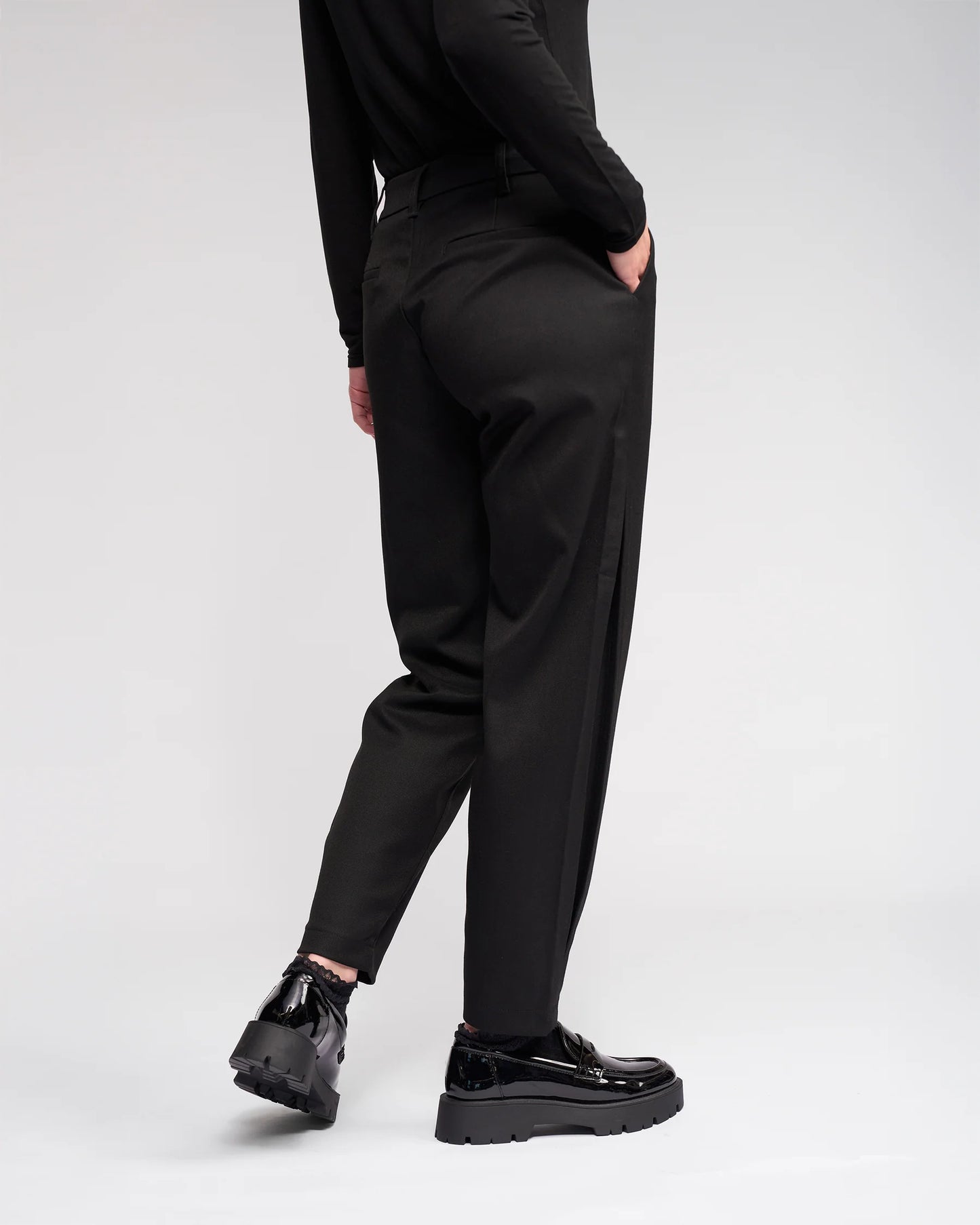 Knewe Jude Pant- Black