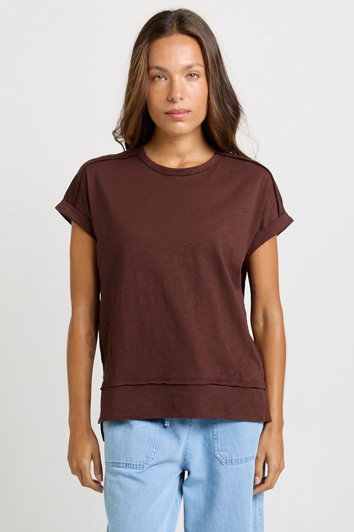 Betty Basic Shirley SS Tee Chocolate Brown